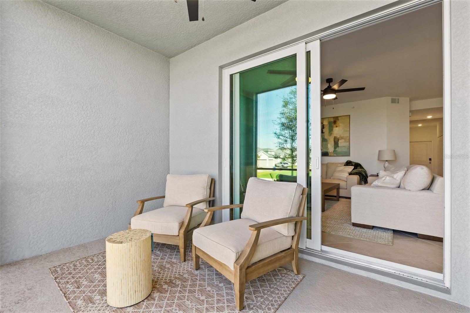 CALUSA COUNTRY CLUB - Residential Lease