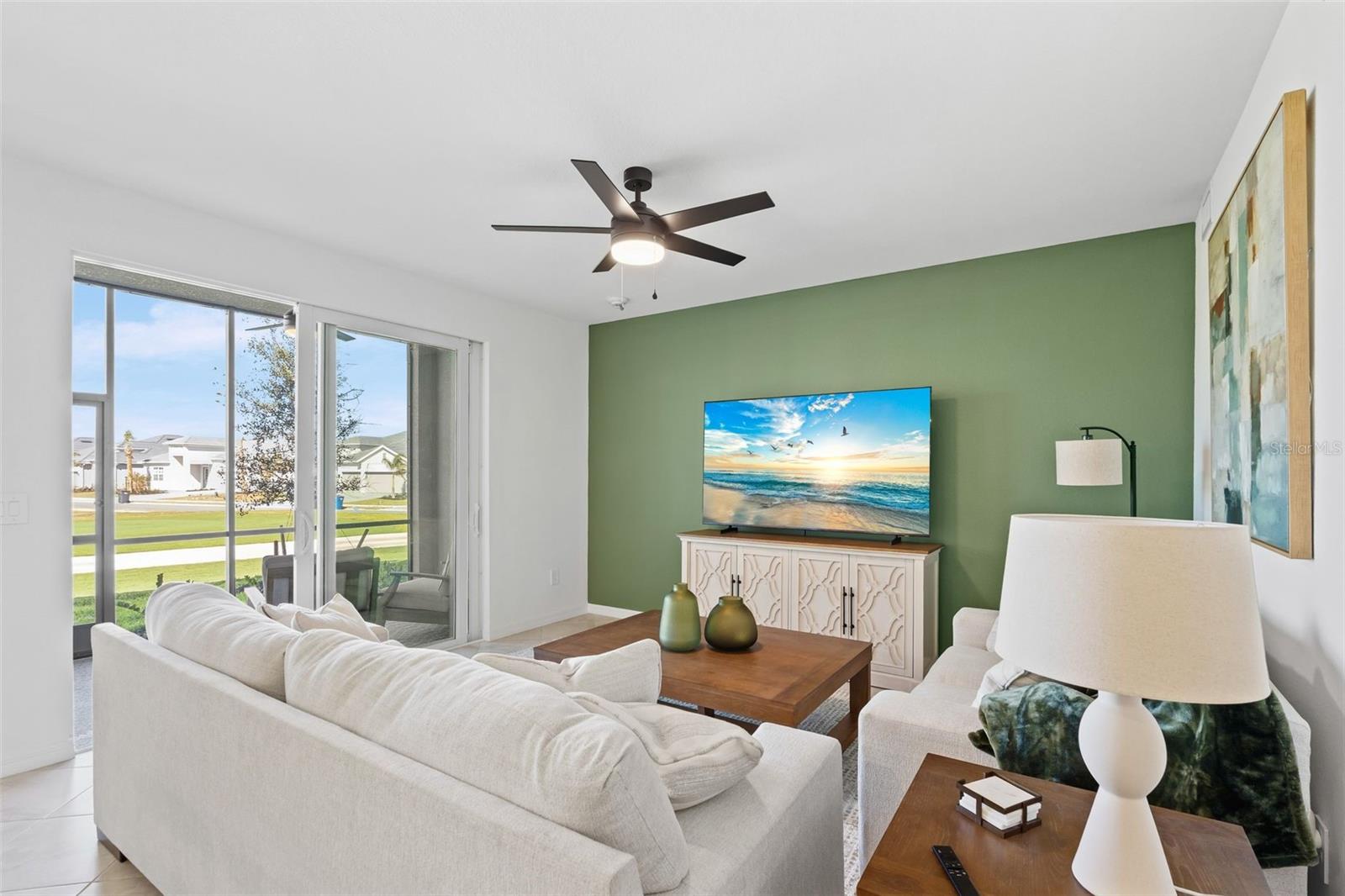 CALUSA COUNTRY CLUB - Residential Lease