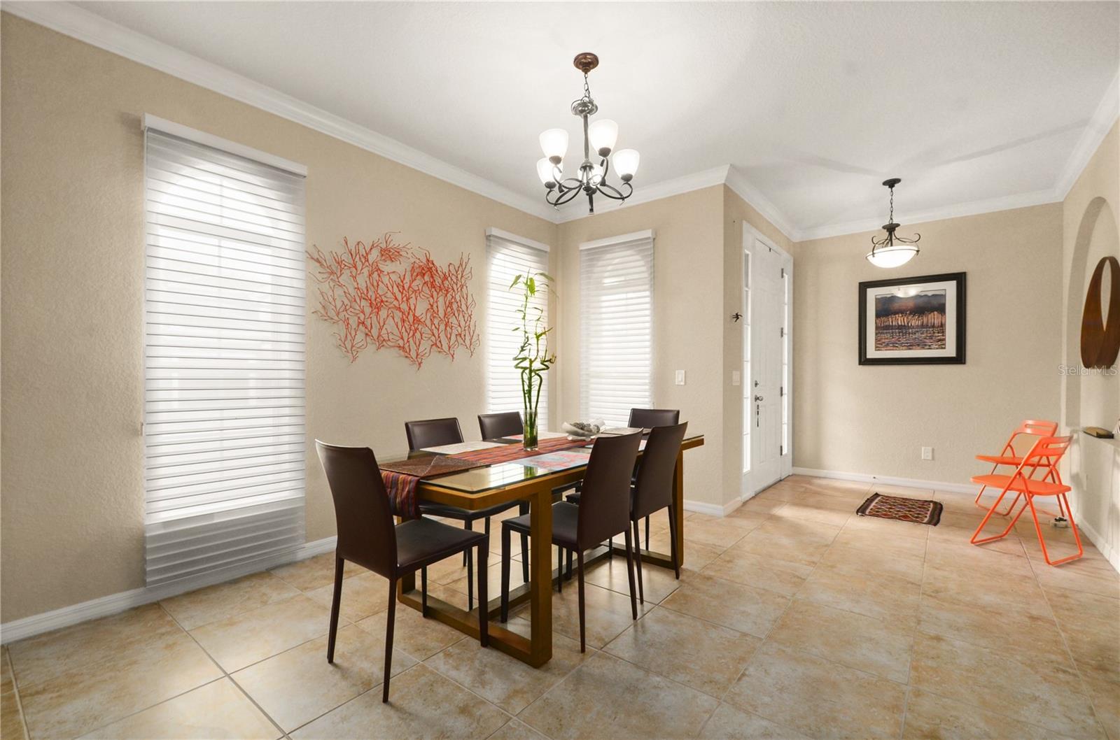 8915 DELLA SCALA CIRCLE