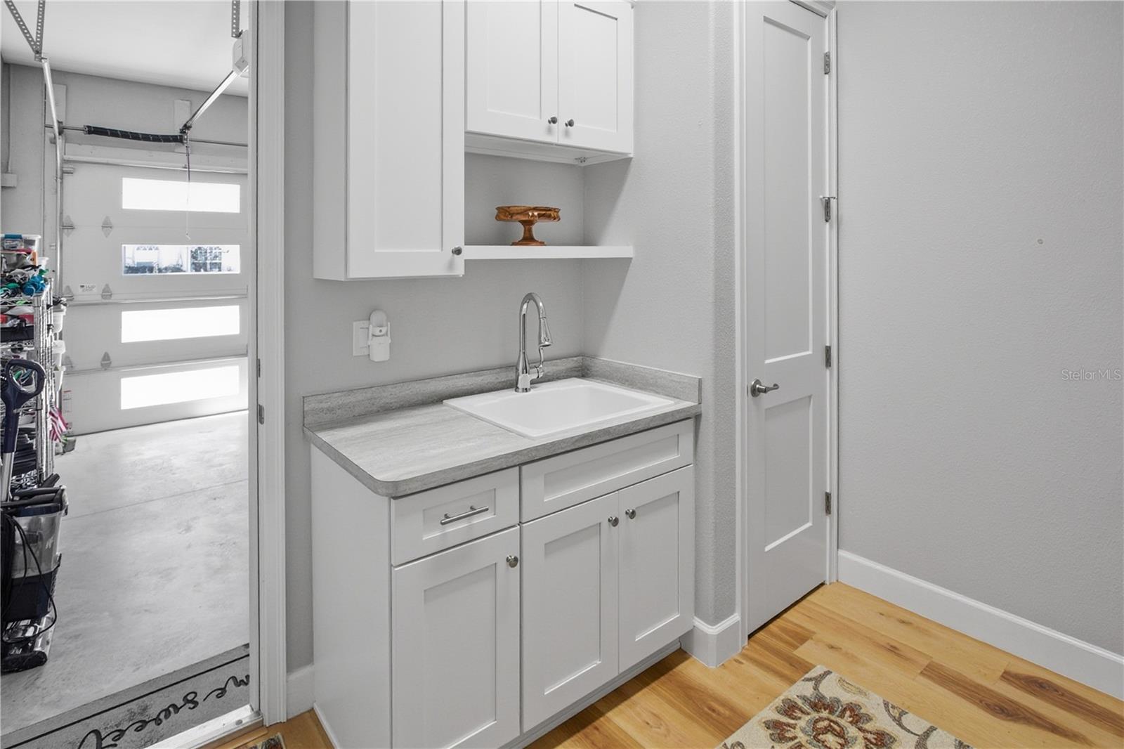 SUN N LAKE - Residential