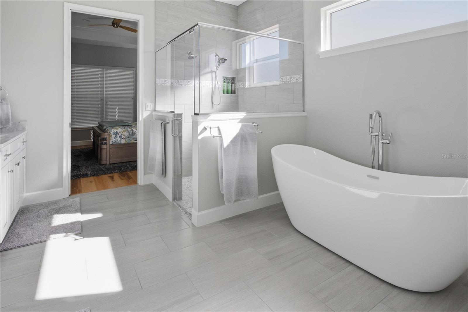 SUN N LAKE - Residential