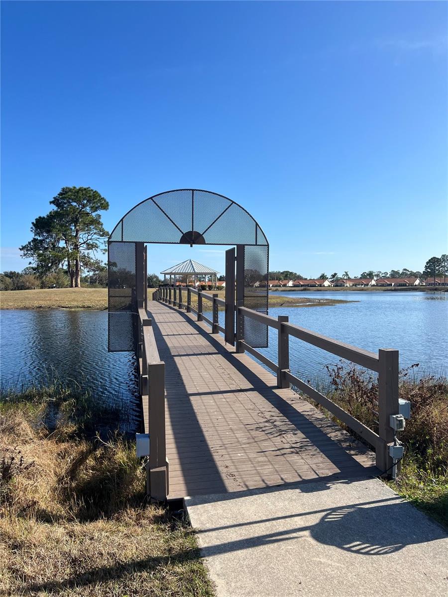 SUN N LAKE - Residential