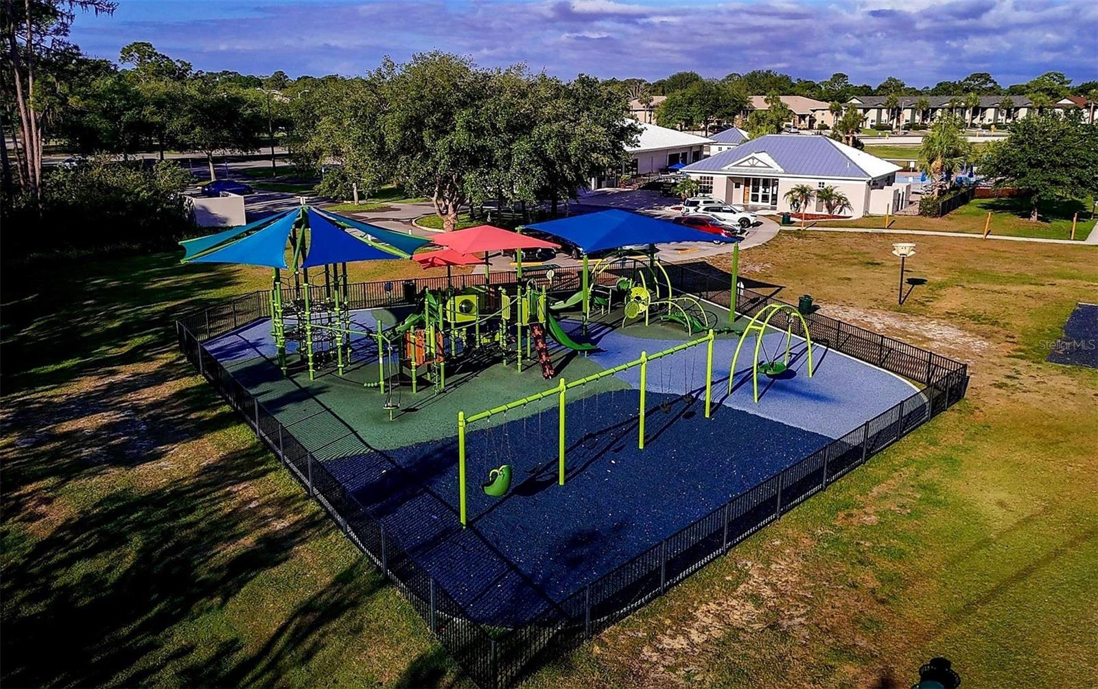 SUN N LAKE - Residential