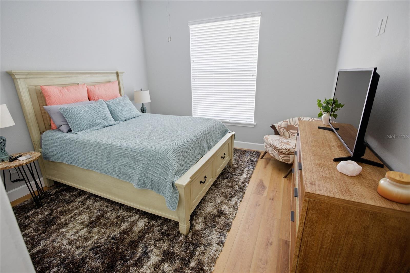 SUN N LAKE - Residential