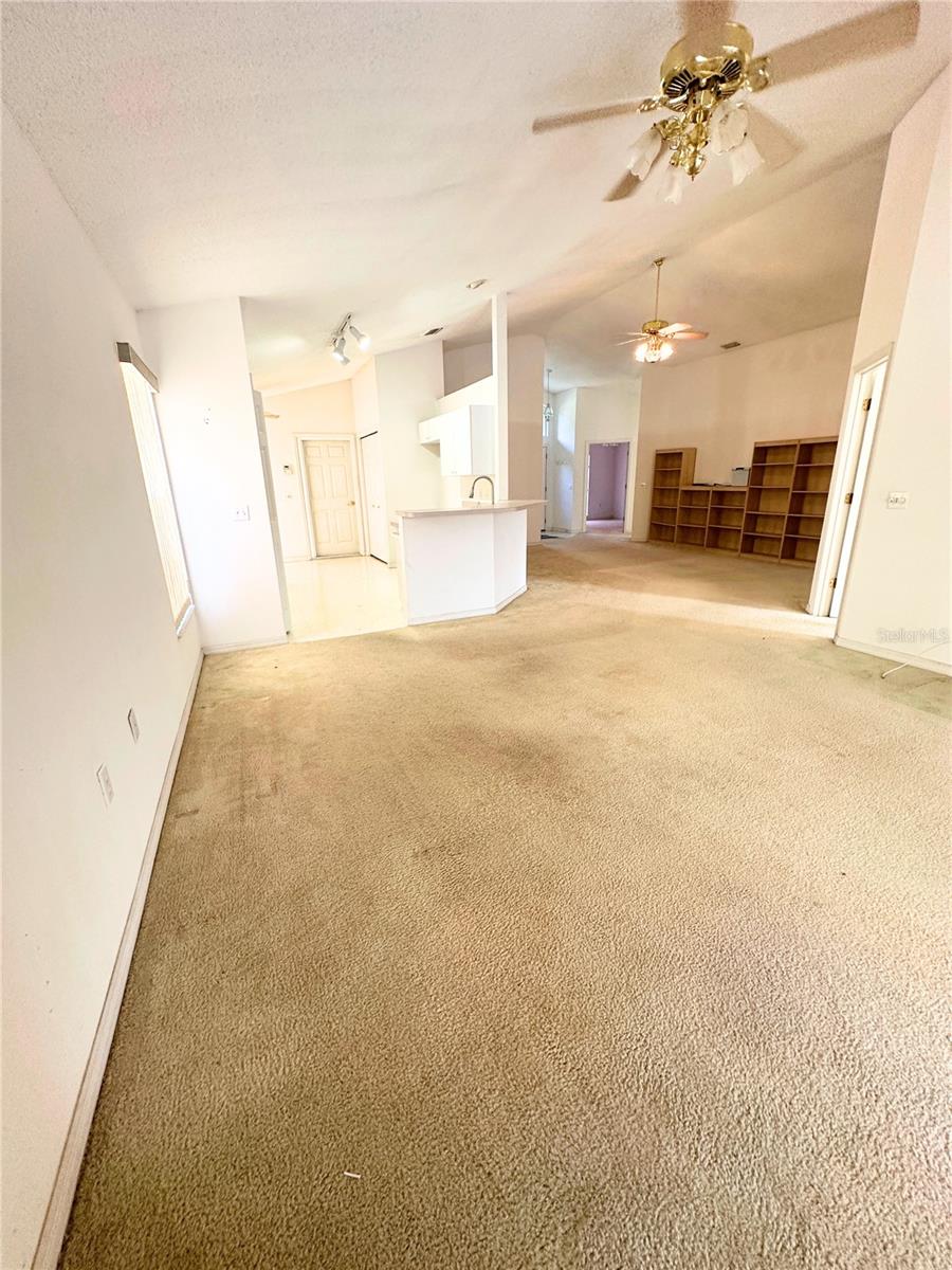 OAKWOOD GOLF CLUB PH 02 - Residential