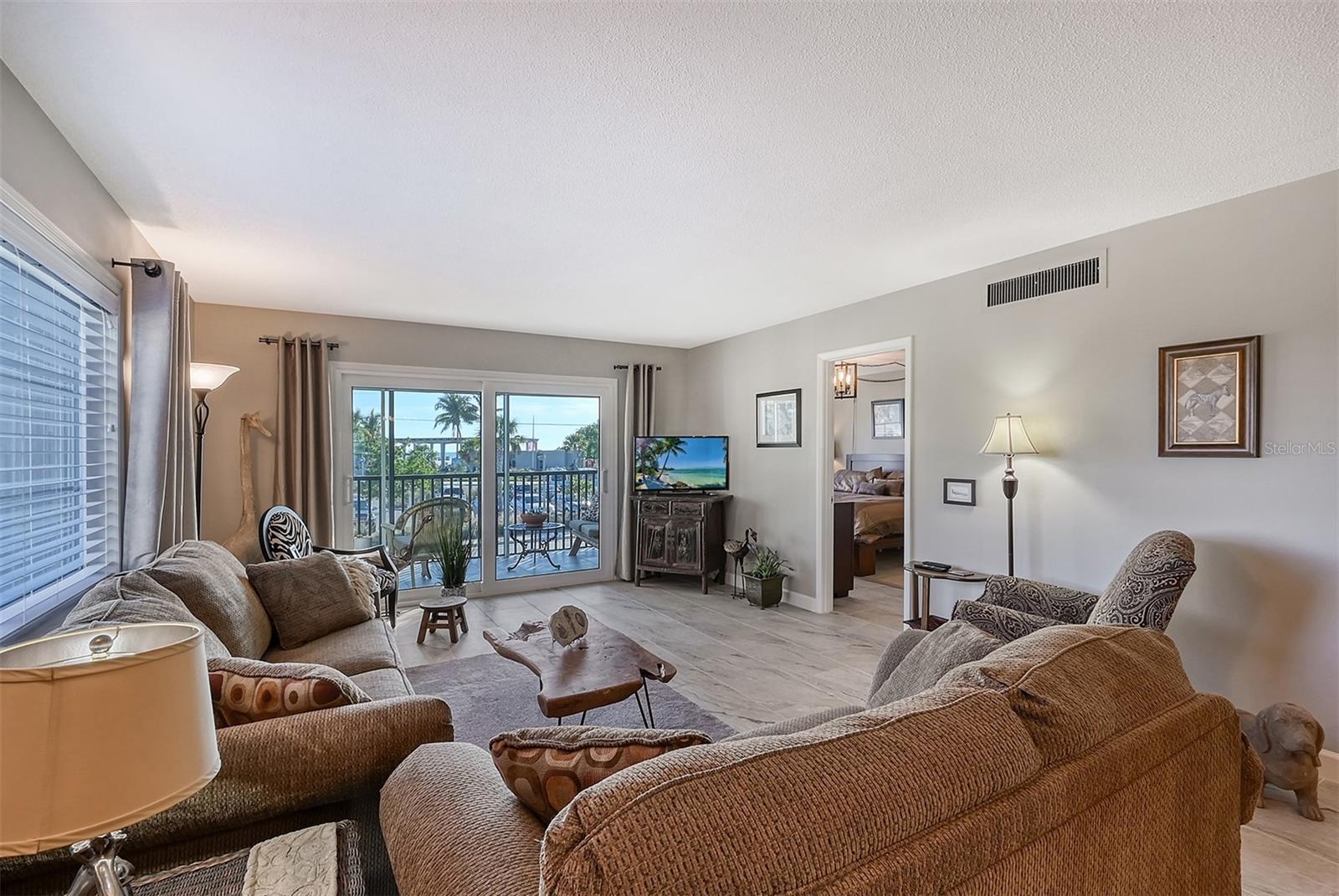 BEACHWAY APTS - Residential