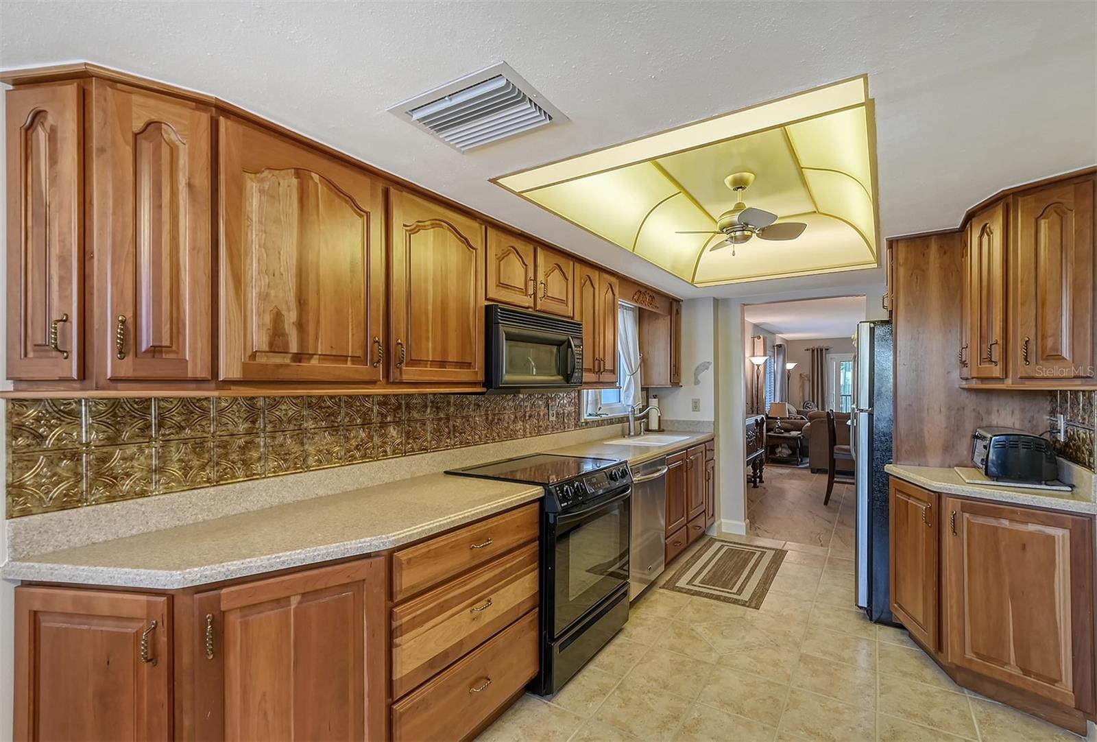 BEACHWAY APTS - Residential