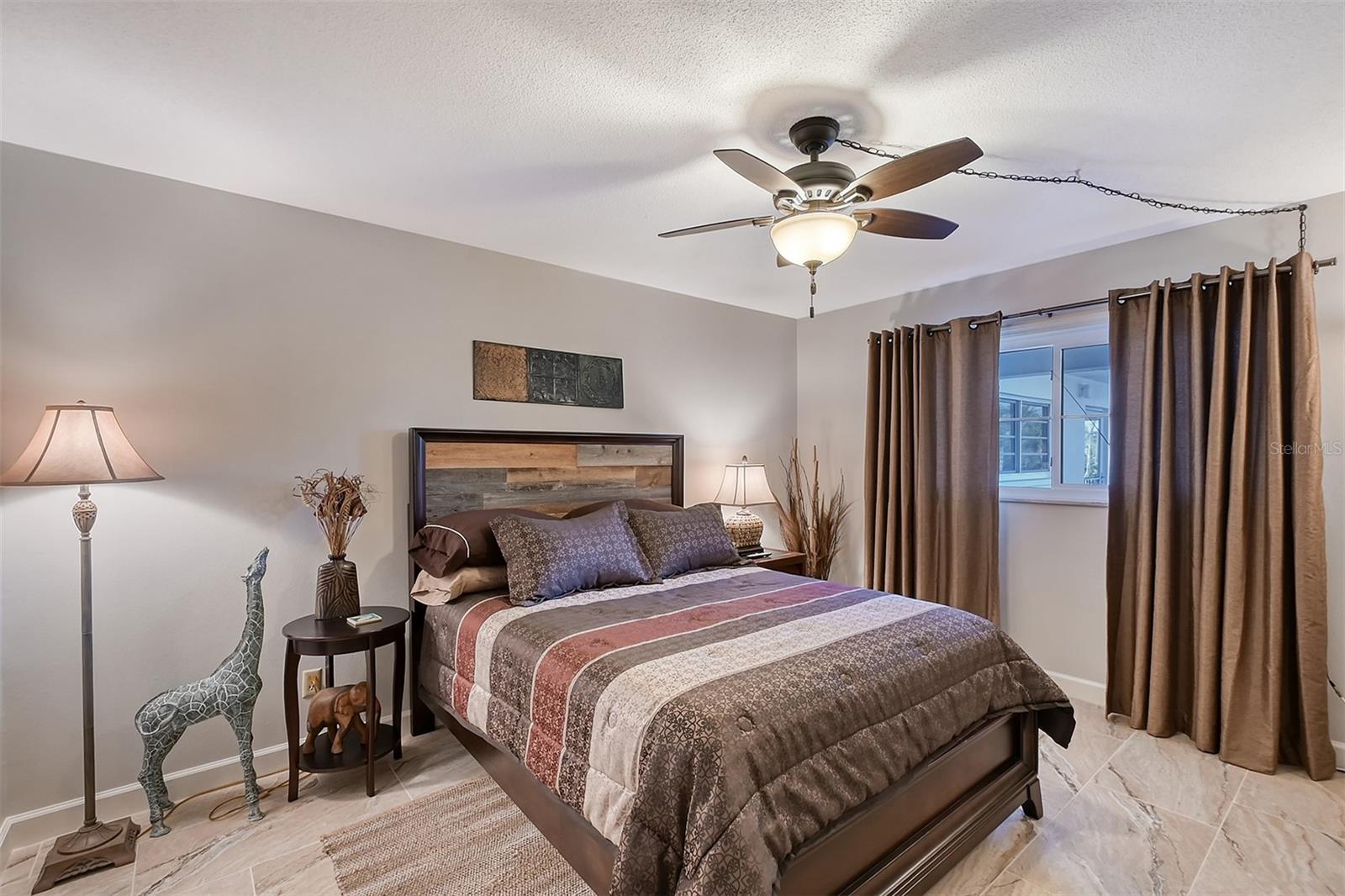 BEACHWAY APTS - Residential