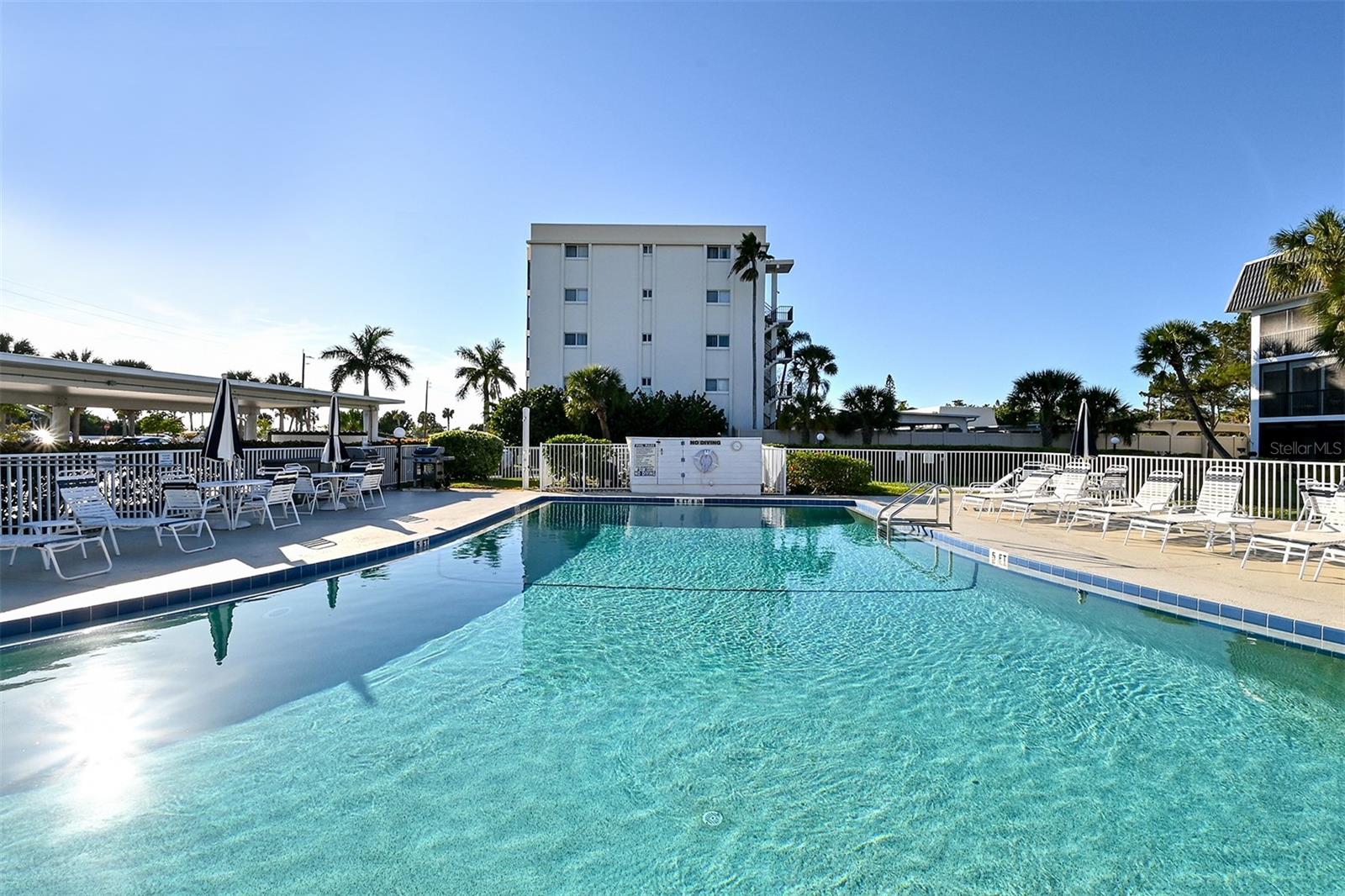 BEACHWAY APTS - Residential