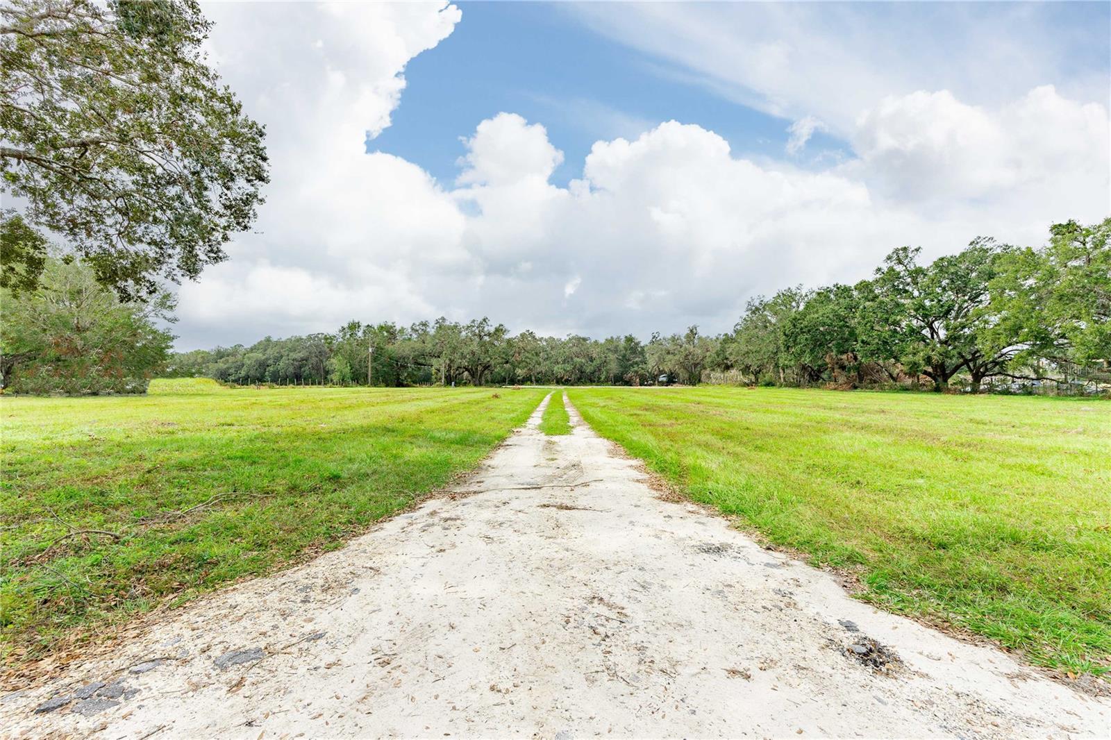 HIGHLAND FARMS - Land