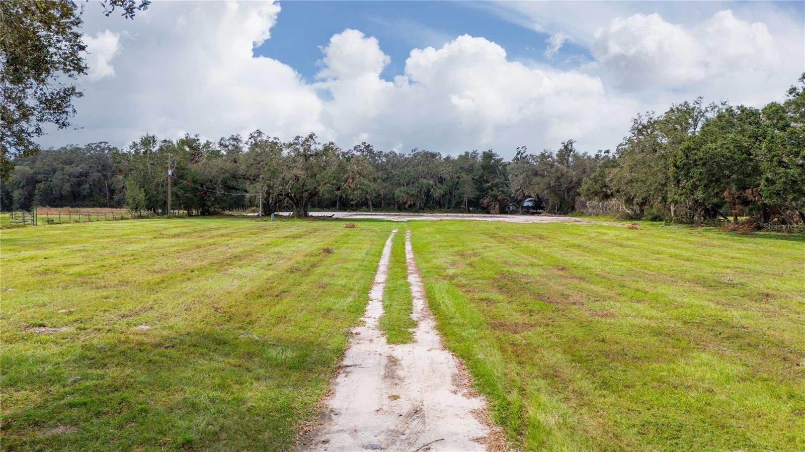 HIGHLAND FARMS - Land