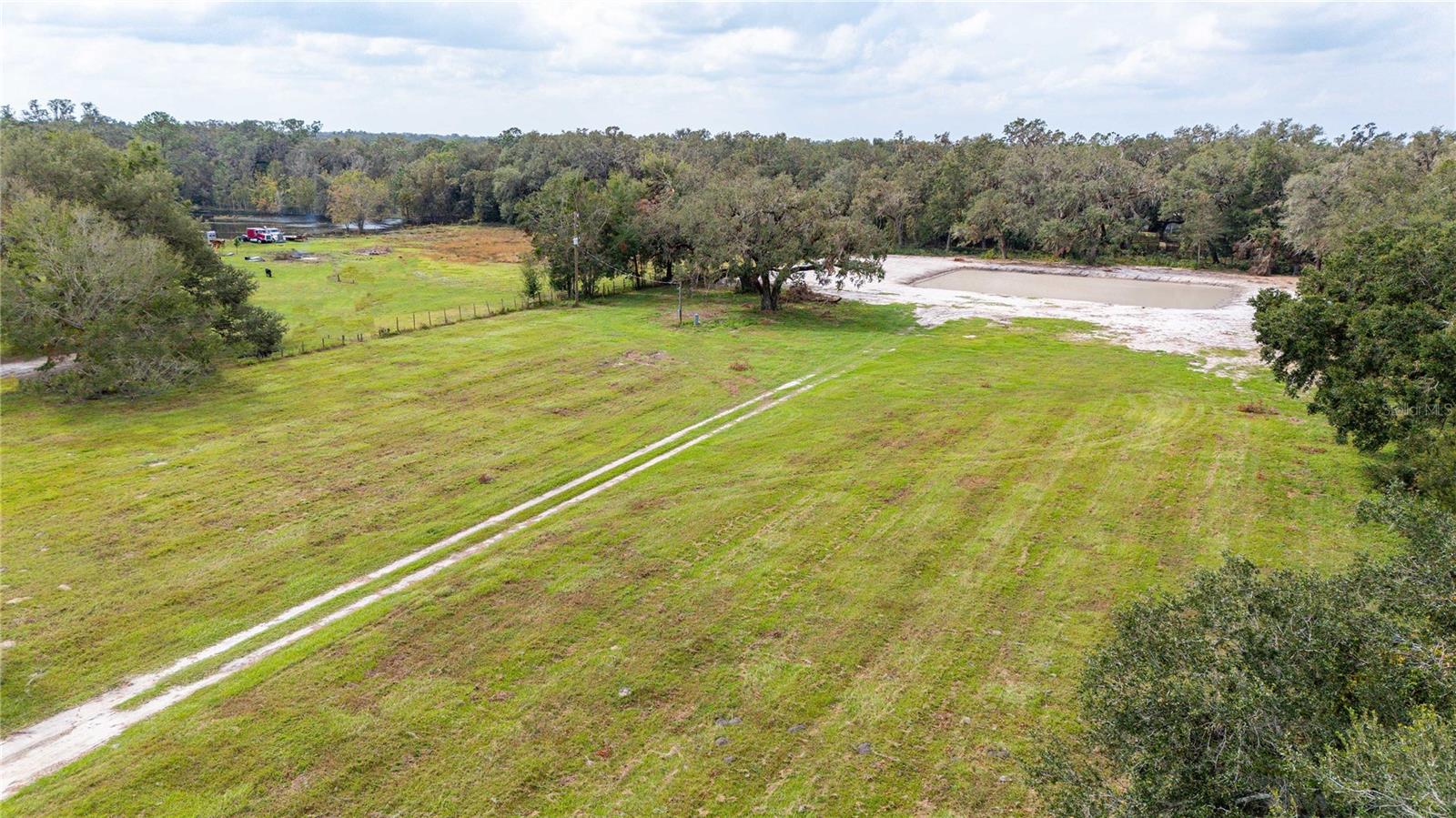 HIGHLAND FARMS - Land