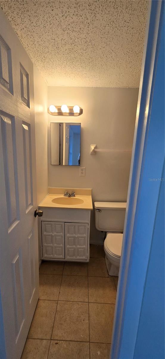 CAYMAN PARK - Residential Income