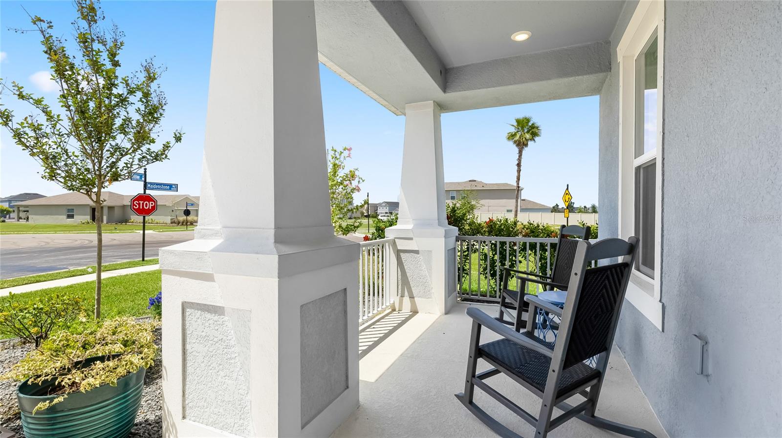 11160 FIELDSTONE DRIVE