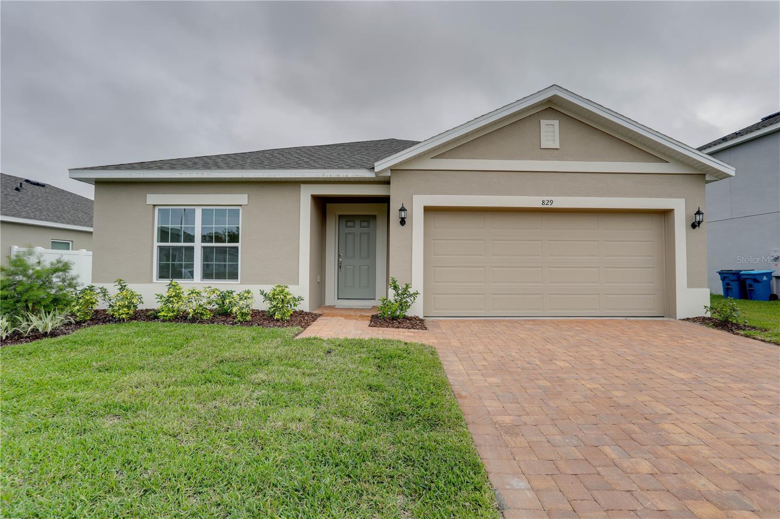 Available November 10th! Welcome home to this lovely 4 bed, 2 bath new build that's waiting for you! This homes open concept welcomes friends and family into a inviting space where there’s plenty of room to entertain, play games or hunker down for a cozy night in. Take gourmet to the next level in a chef’s kitchen that features beautiful granite counter tops and a large eat-in island. The master boasts a large bathroom and walk in closet perfect for all your needs. Live your best life surrounded by Davenports scenery while still being close to city life, this home keeps you connected while getting away from it all.
*Lawncare is included in rent price*