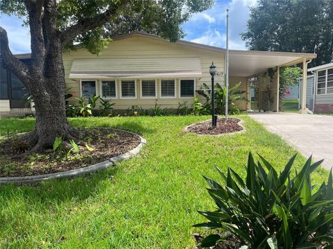 1617 HILTON HEAD BOULEVARD LADY LAKE FL 32159