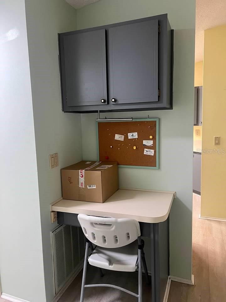 LADY LAKE ORANGE BLOSSOM GARDENS UNIT 09 - Residential