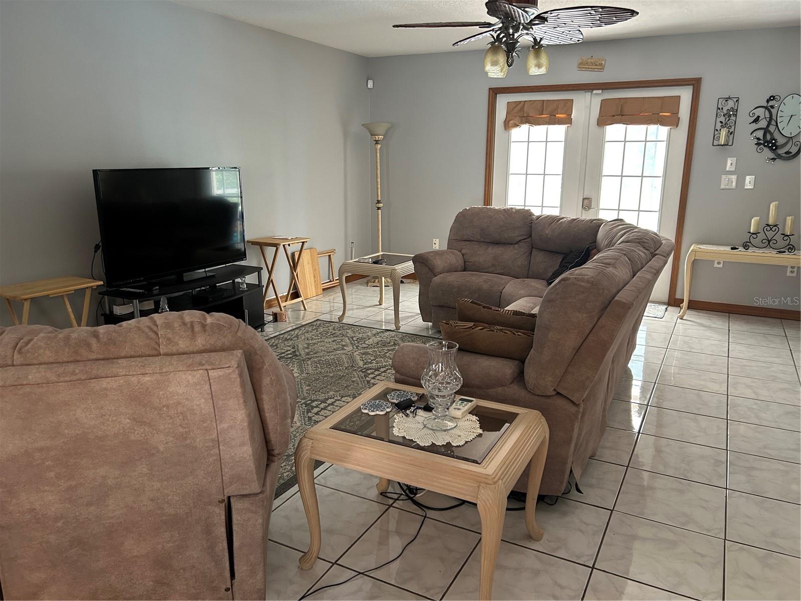 SPRING HILL - Residential Lease