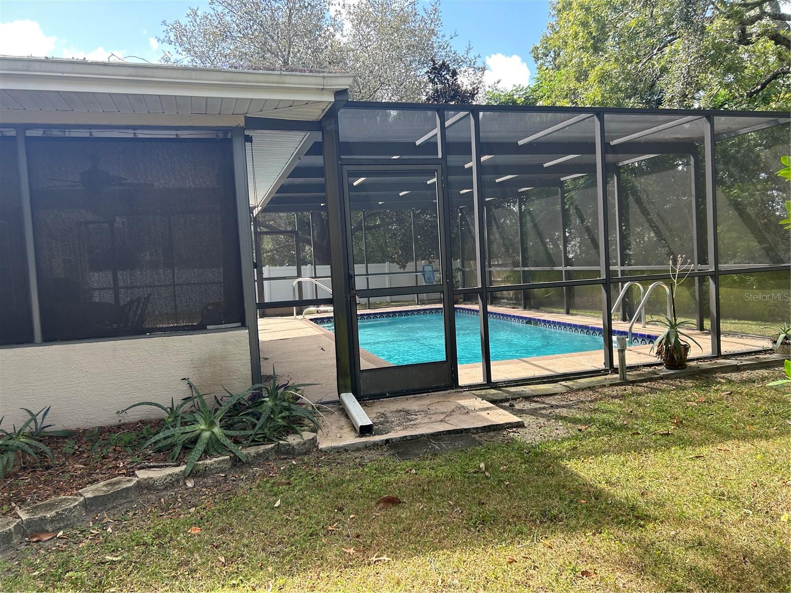 SPRING HILL - Residential Lease