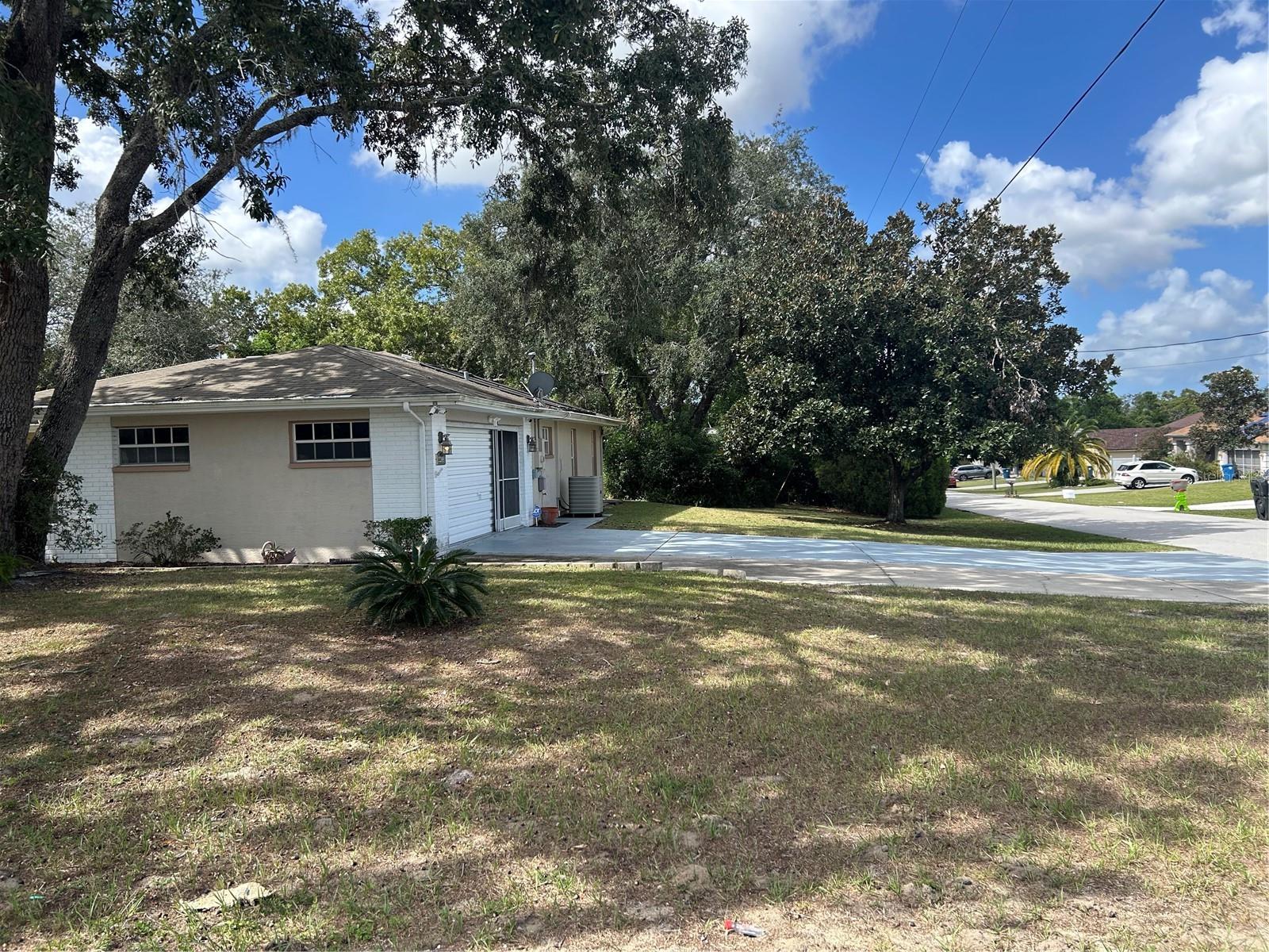 SPRING HILL - Residential Lease