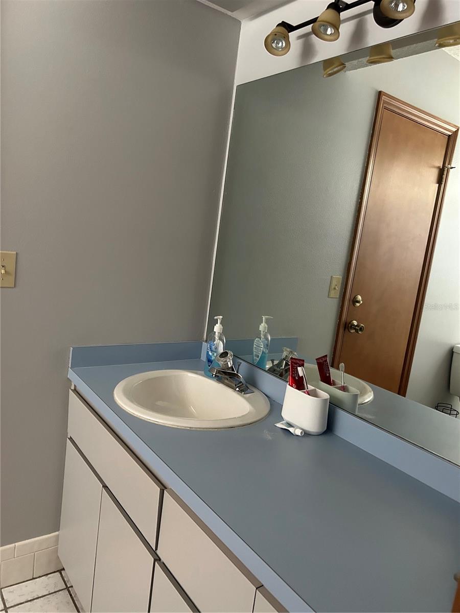 SPRING HILL - Residential Lease