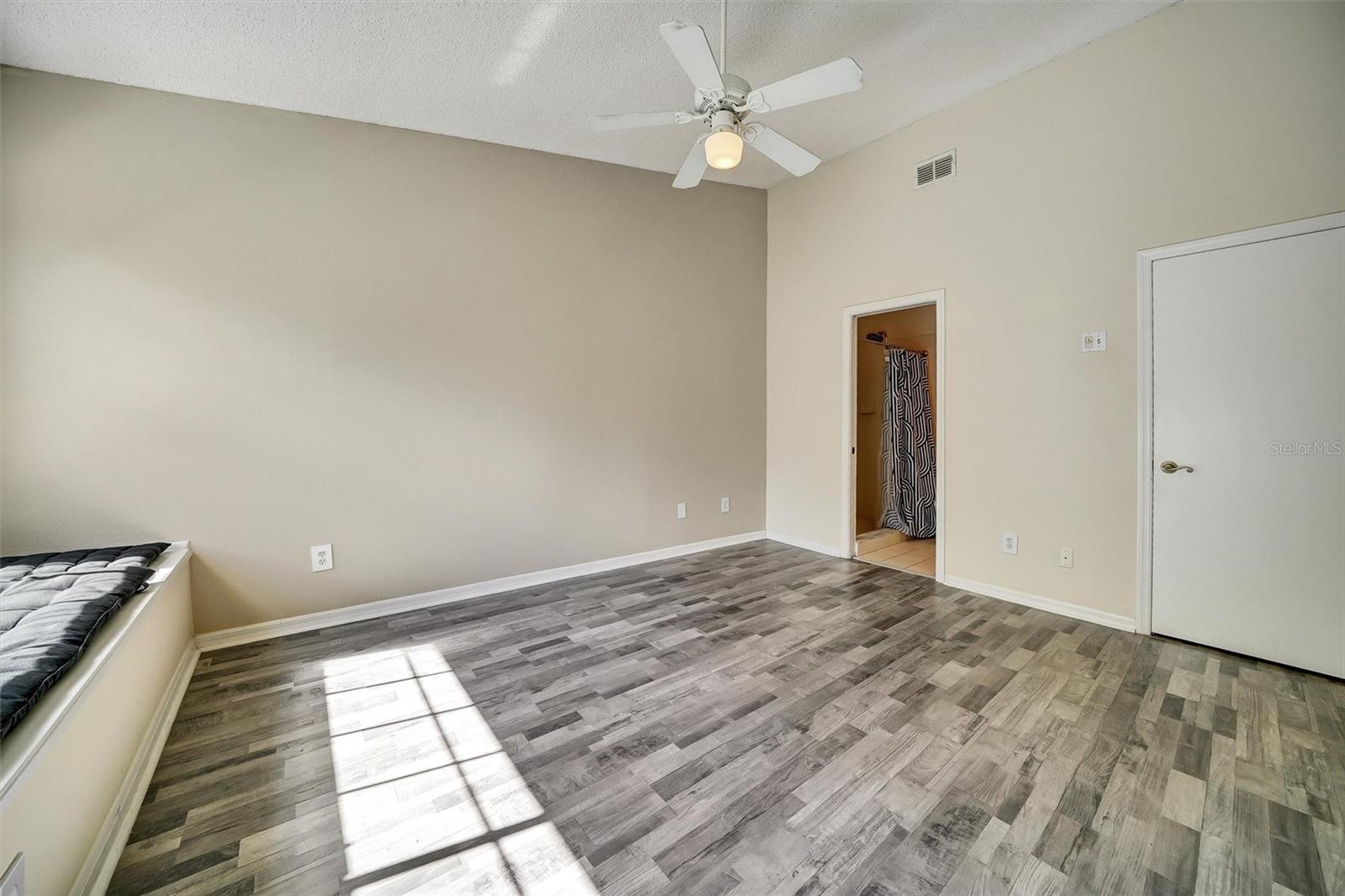 FAIRCREST III A CONDO - Residential