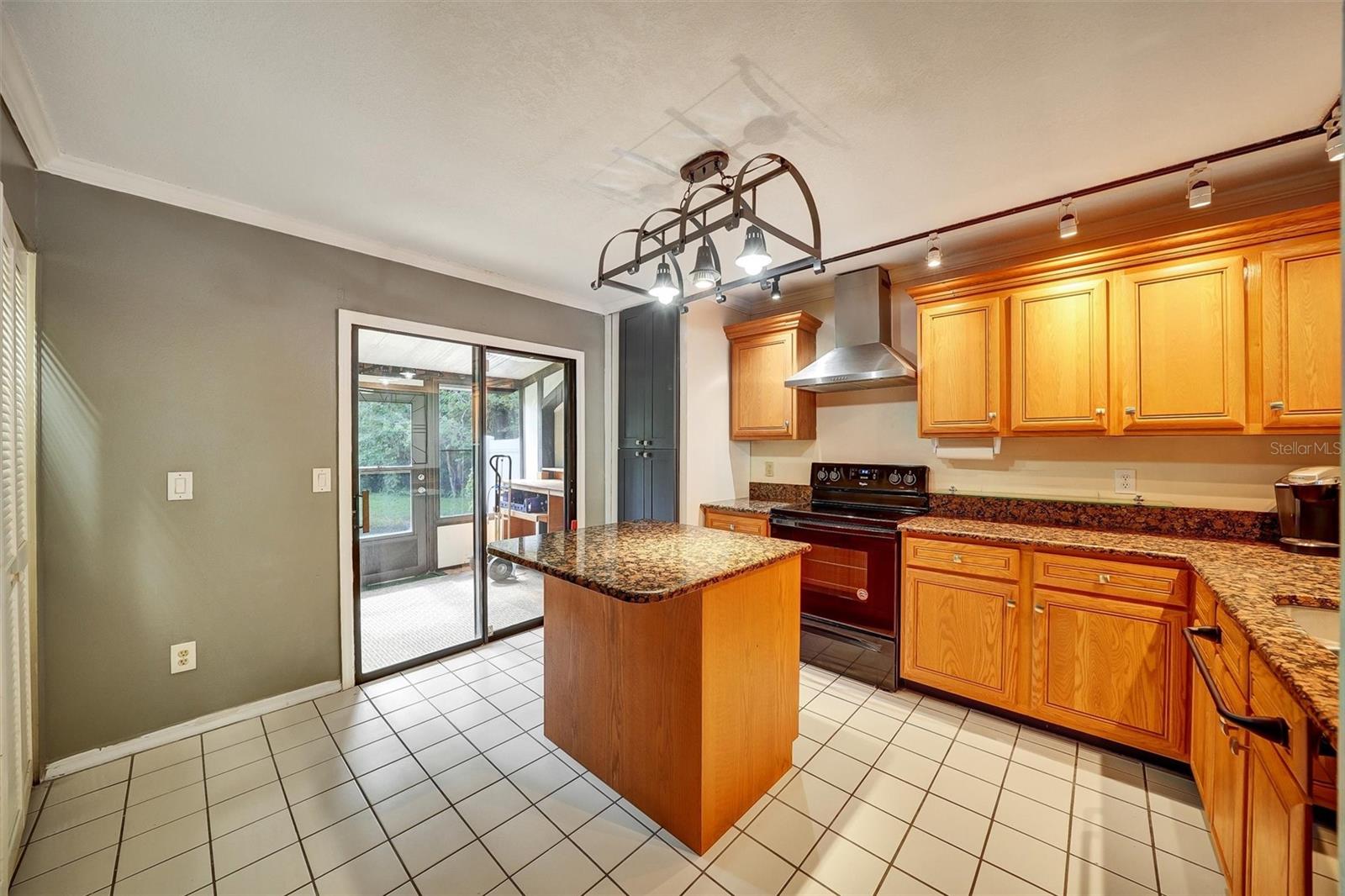 FAIRCREST III A CONDO - Residential