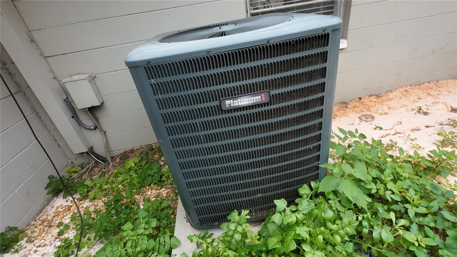 GOLF COURSE ESTATES - Residential