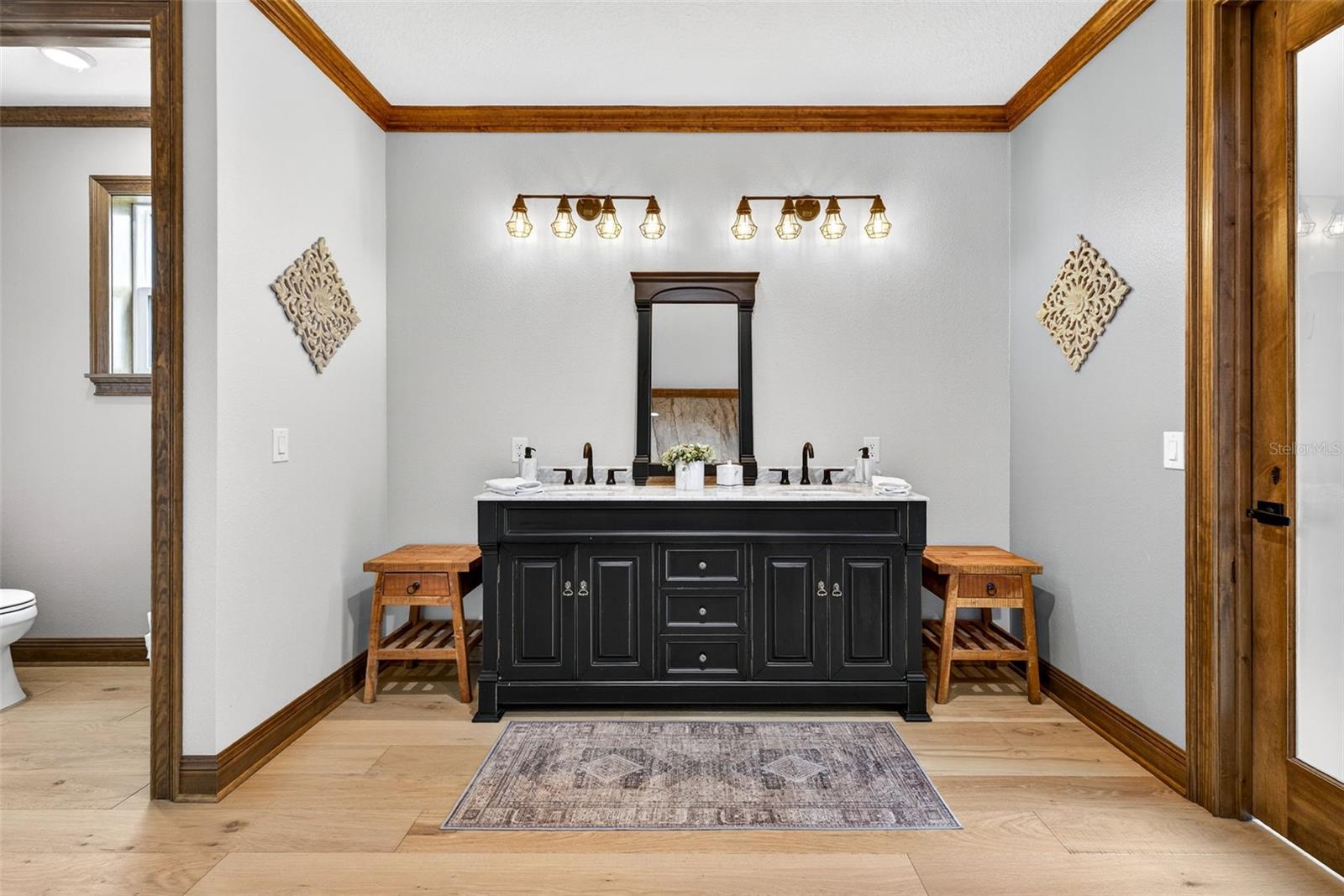 RUSTY CRK - Residential