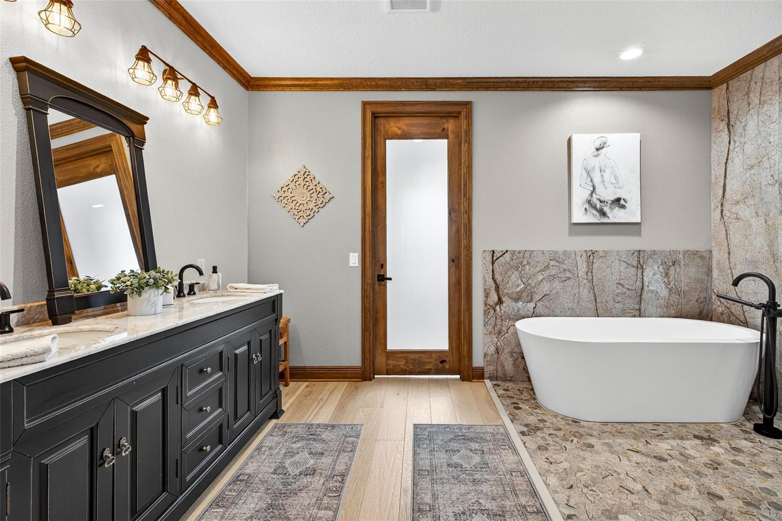 RUSTY CRK - Residential