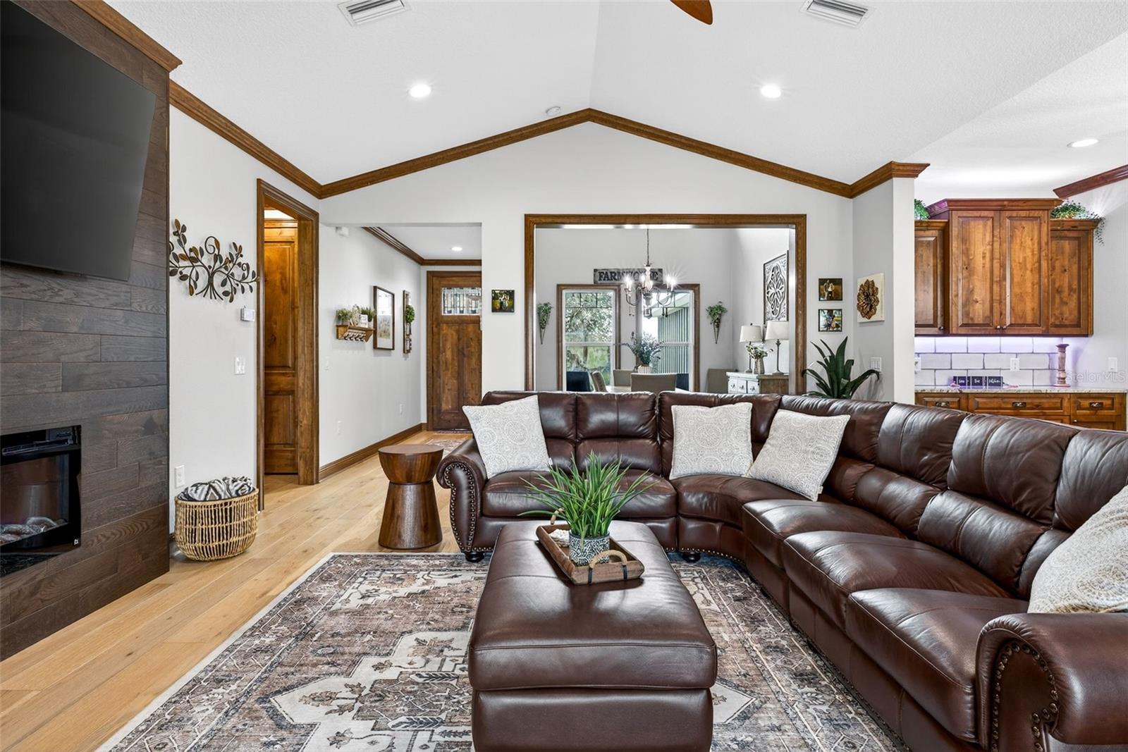 RUSTY CRK - Residential