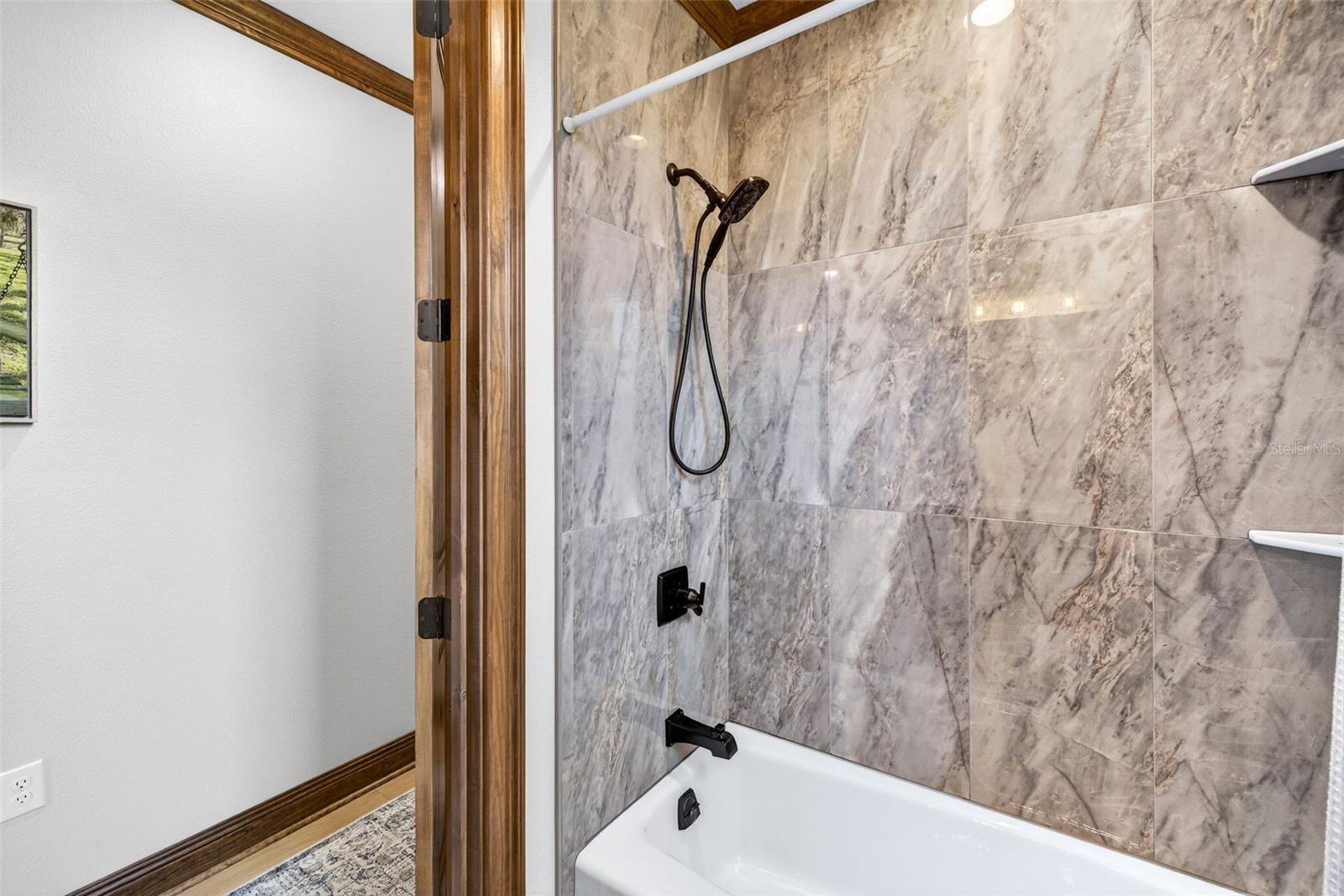 RUSTY CRK - Residential