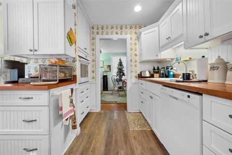 Tiny photo for 16 52nd Street, Yankeetown, FL 34498 (MLS # TB8457375)