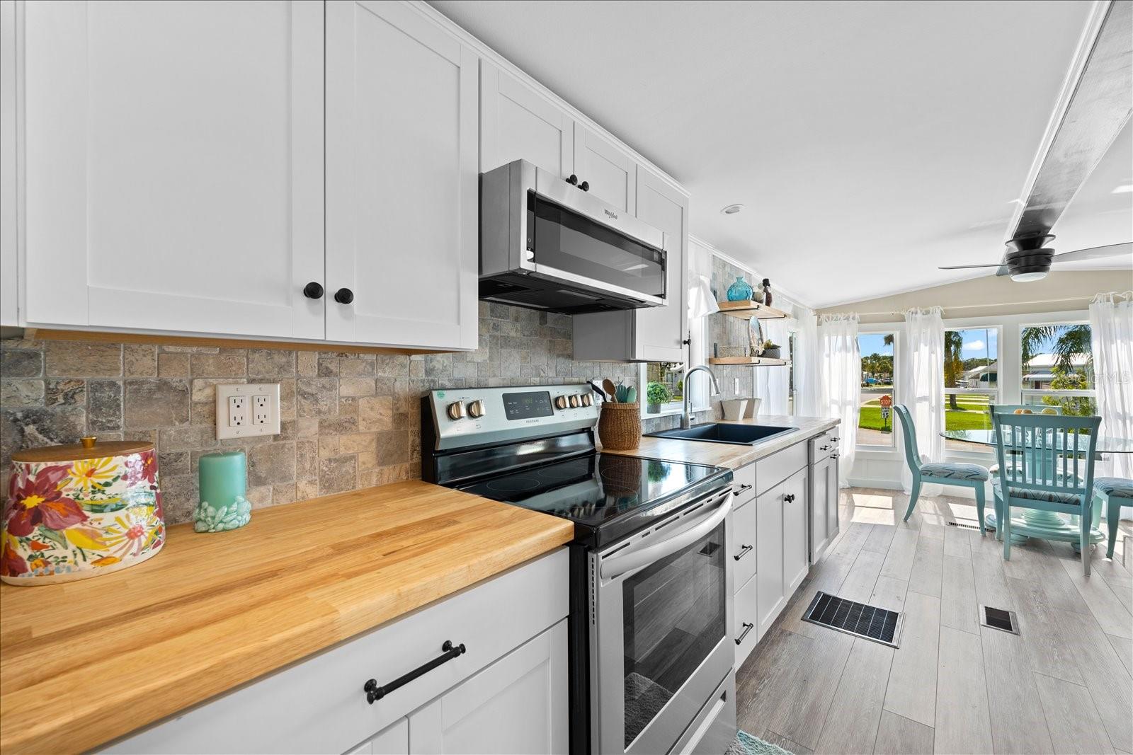 KINGS GATE SEC I - Residential