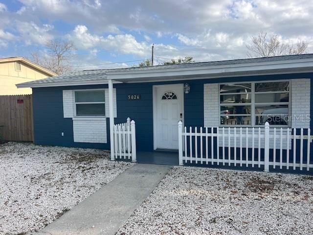 COLONIAL MANOR - Residential