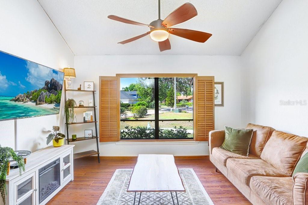 DOGWOOD HILLS - Residential