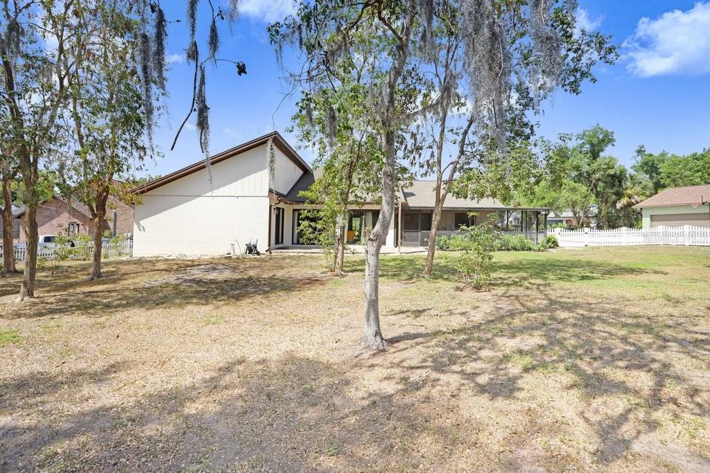 DOGWOOD HILLS - Residential
