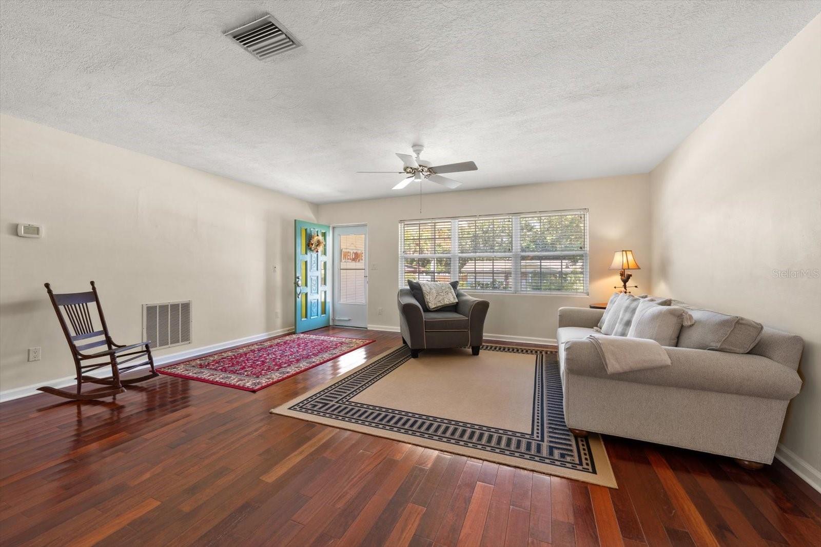 1706 OWEN DRIVE