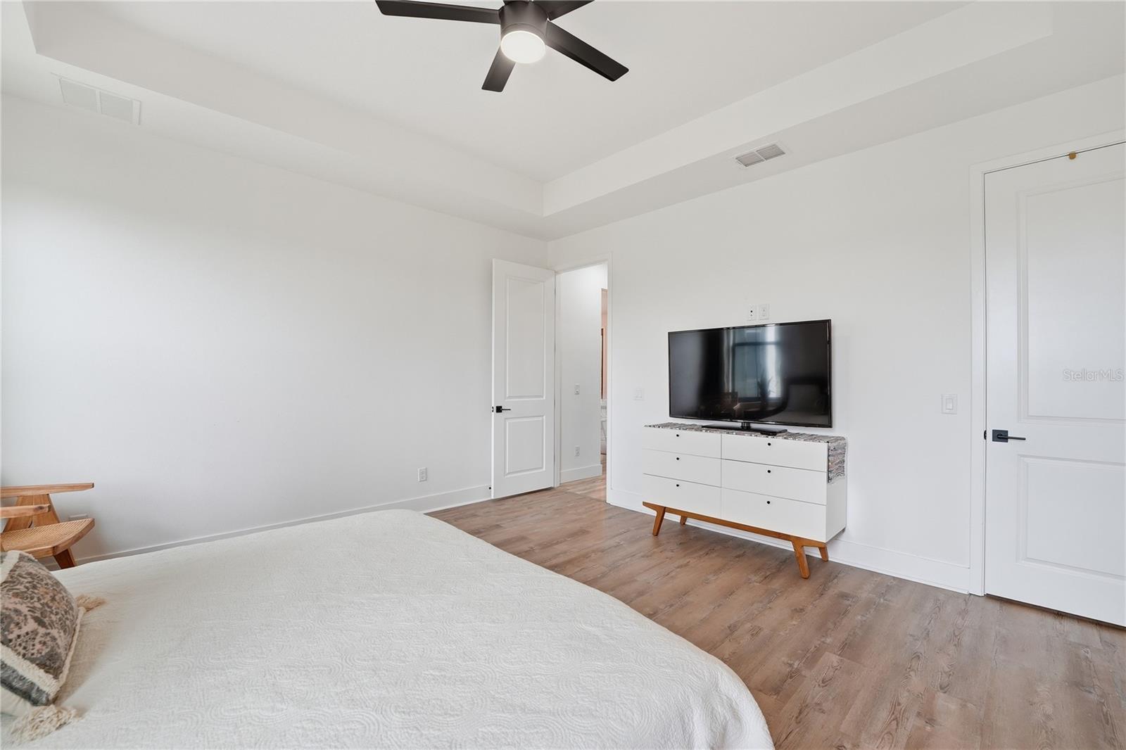 S L & I C - Residential