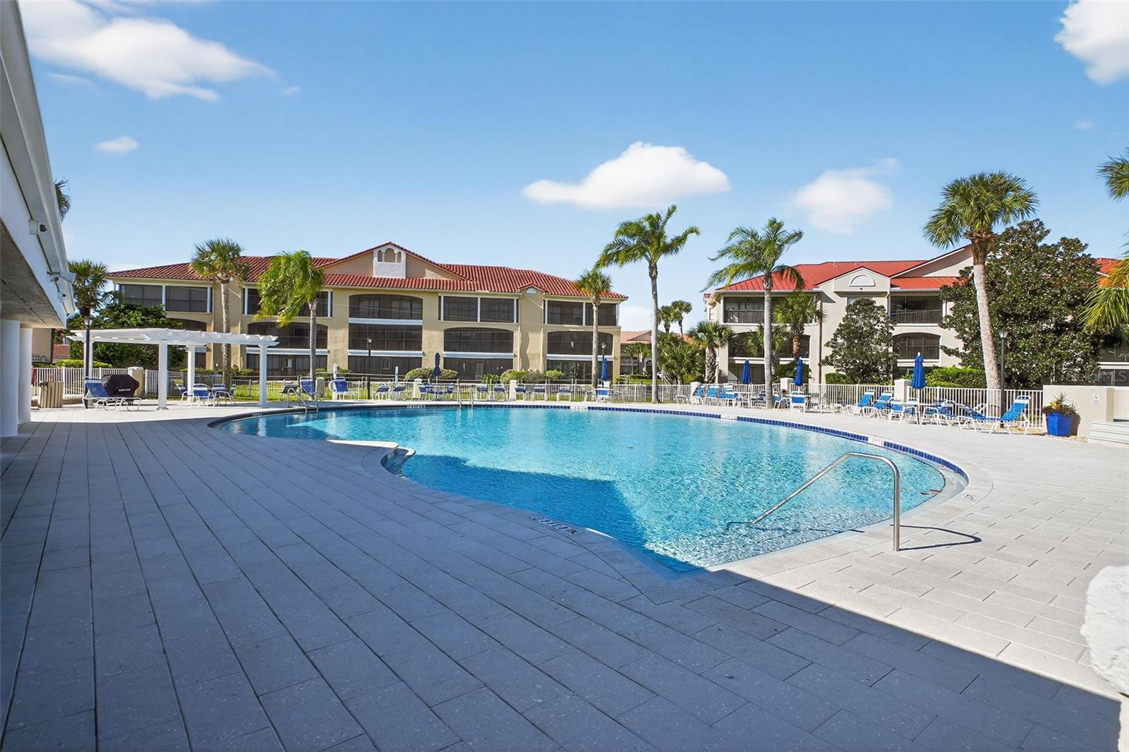 BOUCHELLE ISLAND CONDO - Residential