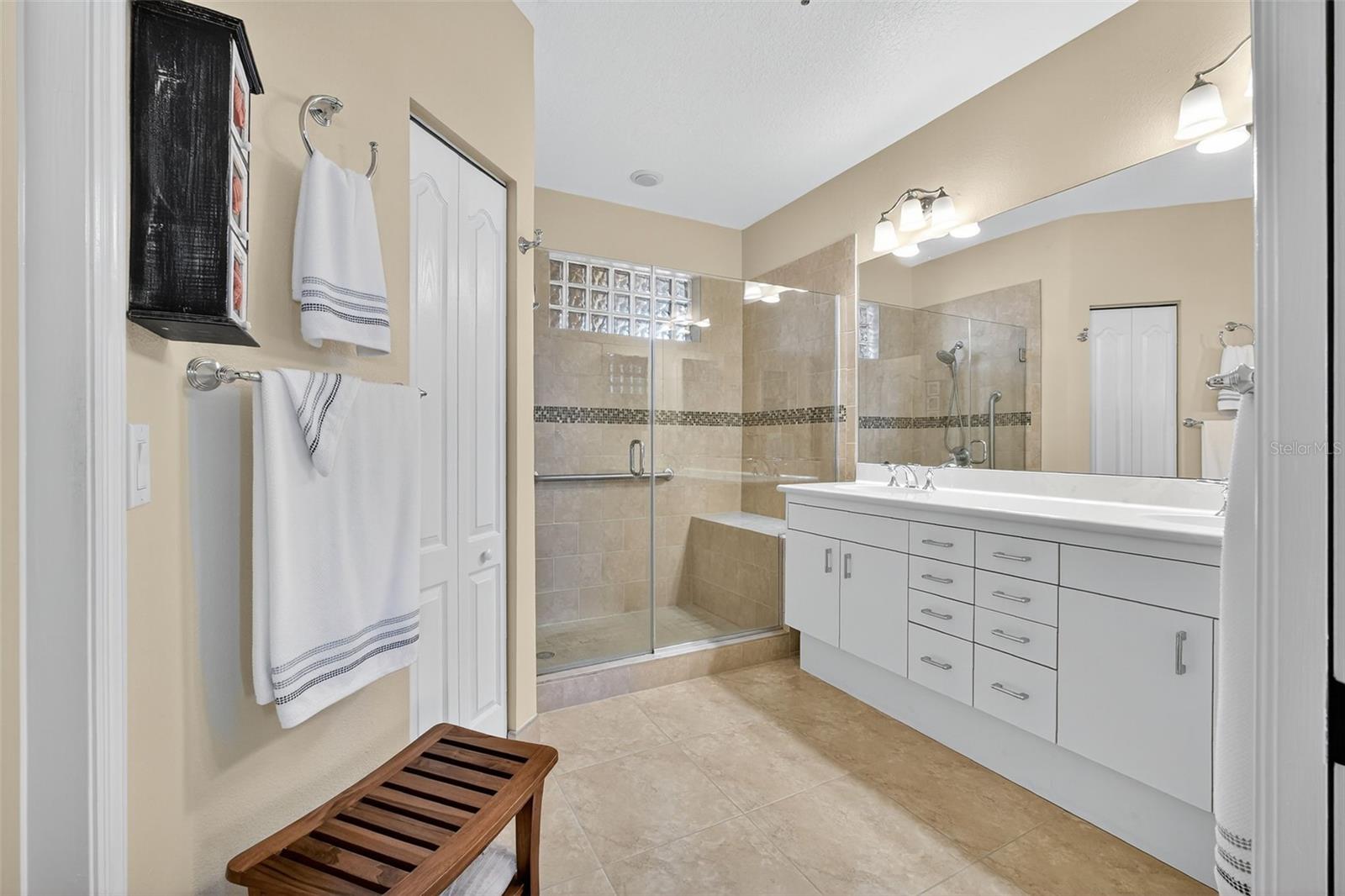 BOUCHELLE ISLAND CONDO - Residential