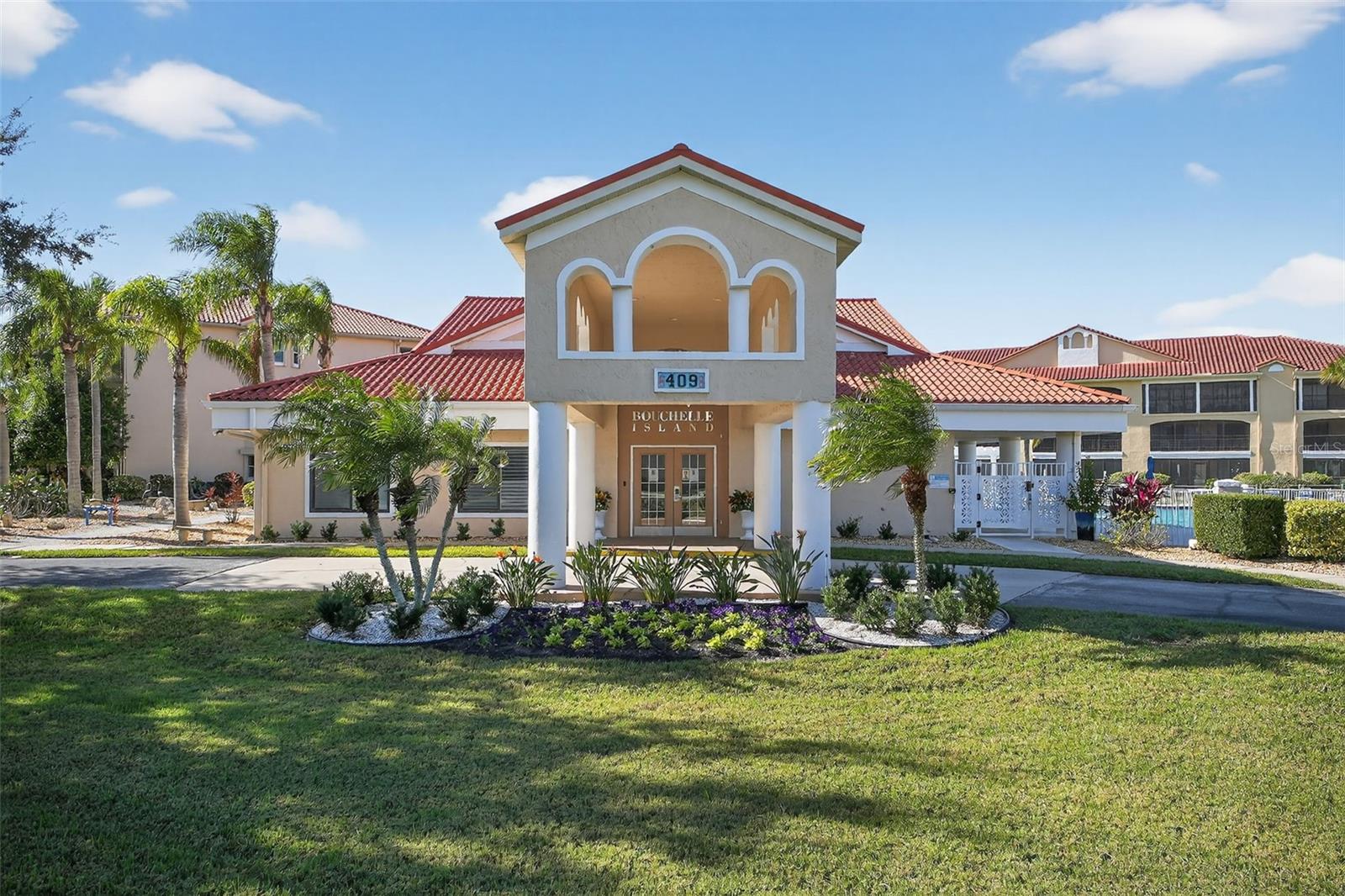 BOUCHELLE ISLAND CONDO - Residential