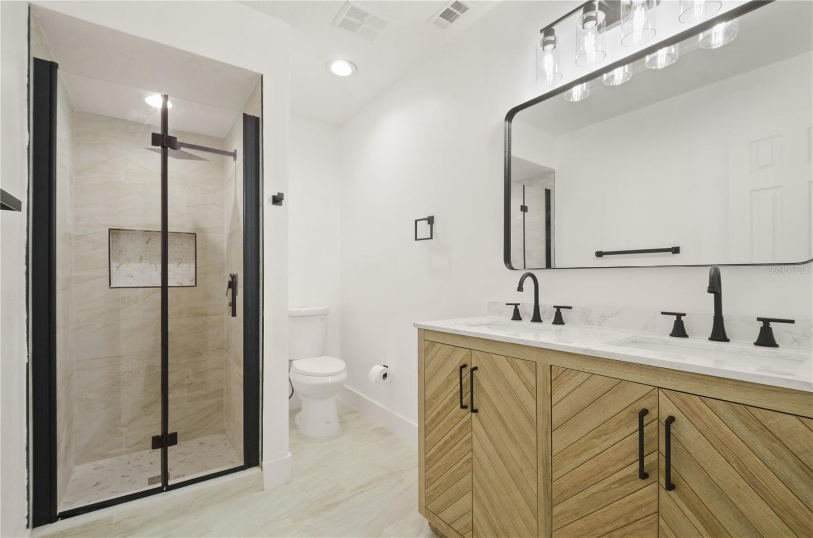 ROSEMONT SEC 13 - Residential