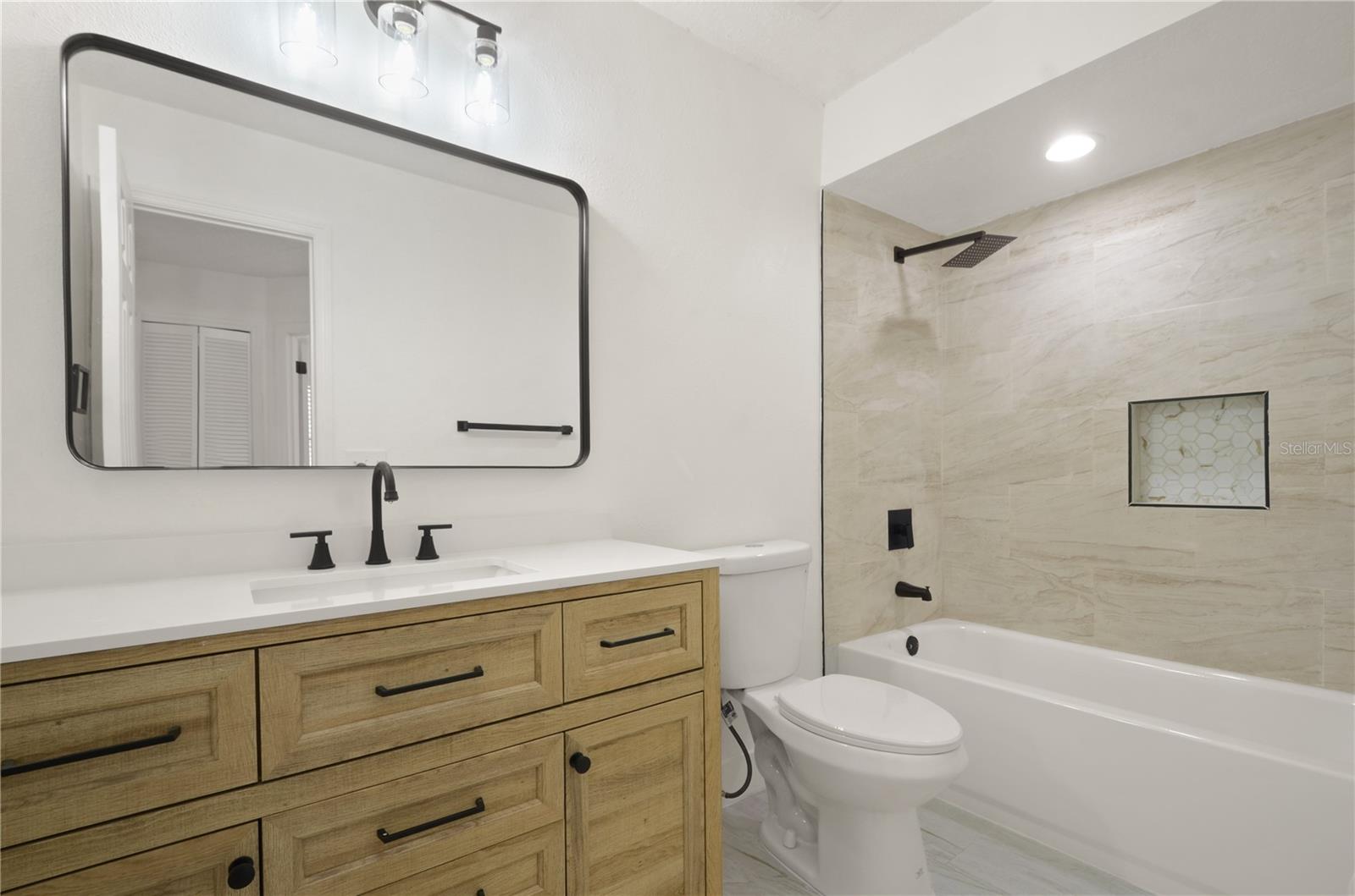 ROSEMONT SEC 13 - Residential