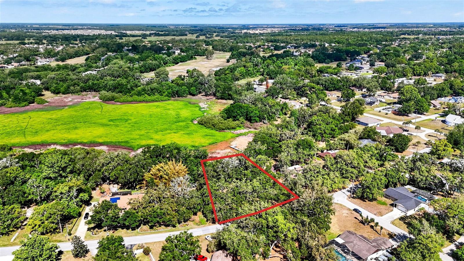 LAKE BERNADETTE GARDENS - Land