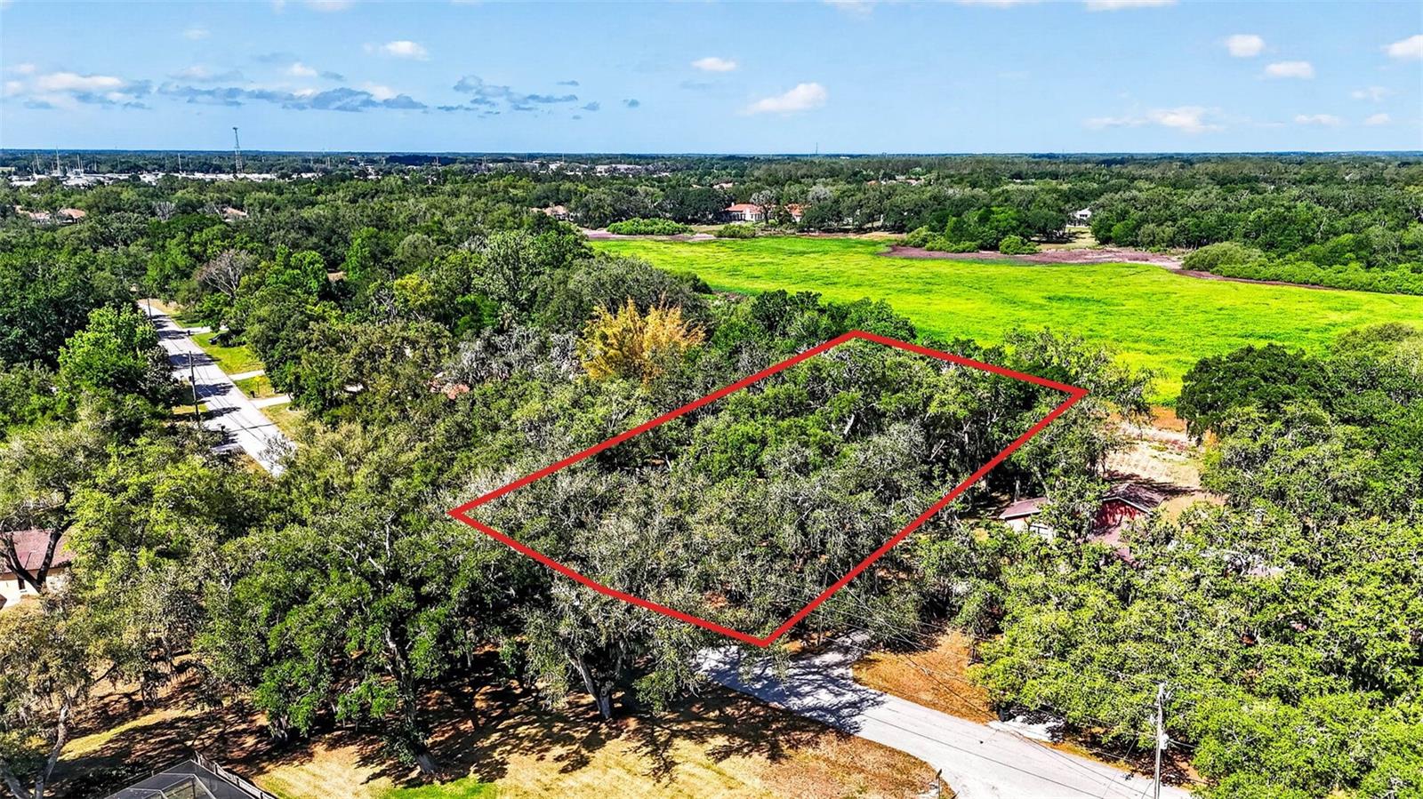 LAKE BERNADETTE GARDENS - Land