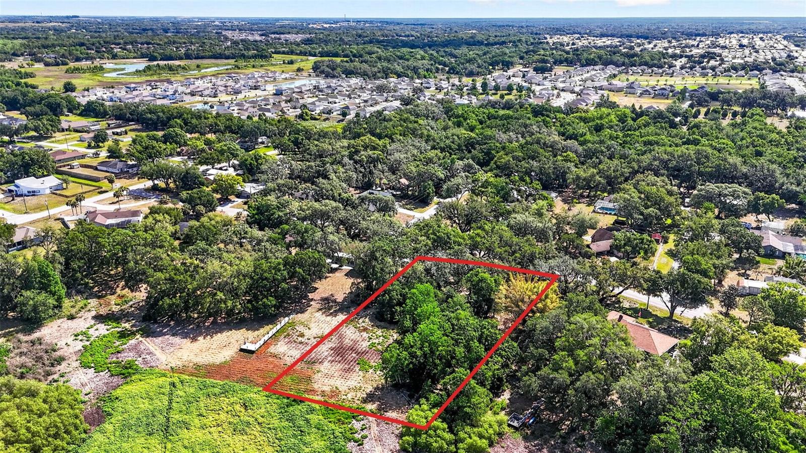 LAKE BERNADETTE GARDENS - Land
