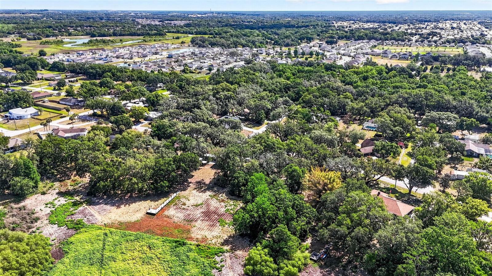 LAKE BERNADETTE GARDENS - Land