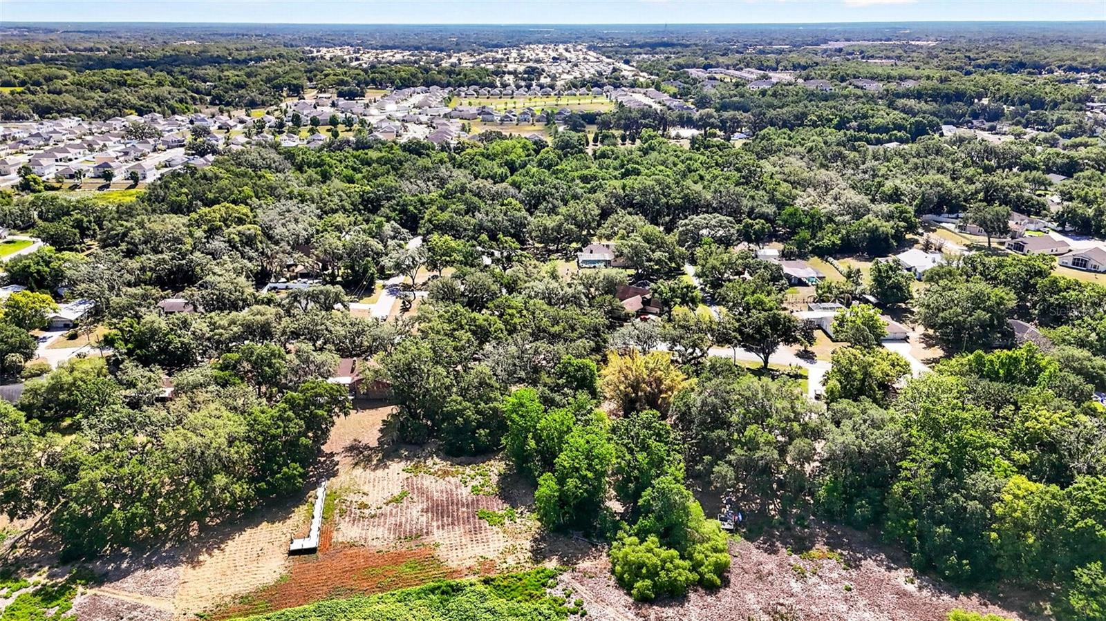 LAKE BERNADETTE GARDENS - Land