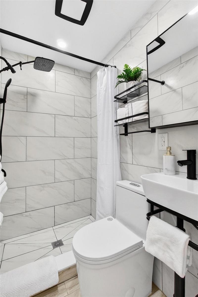 TANGELO PARK - Residential